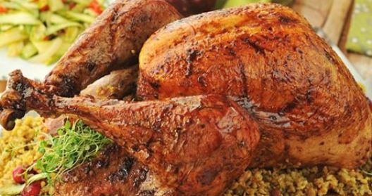 طريقة عمل الدجاج المحشي باحتراف